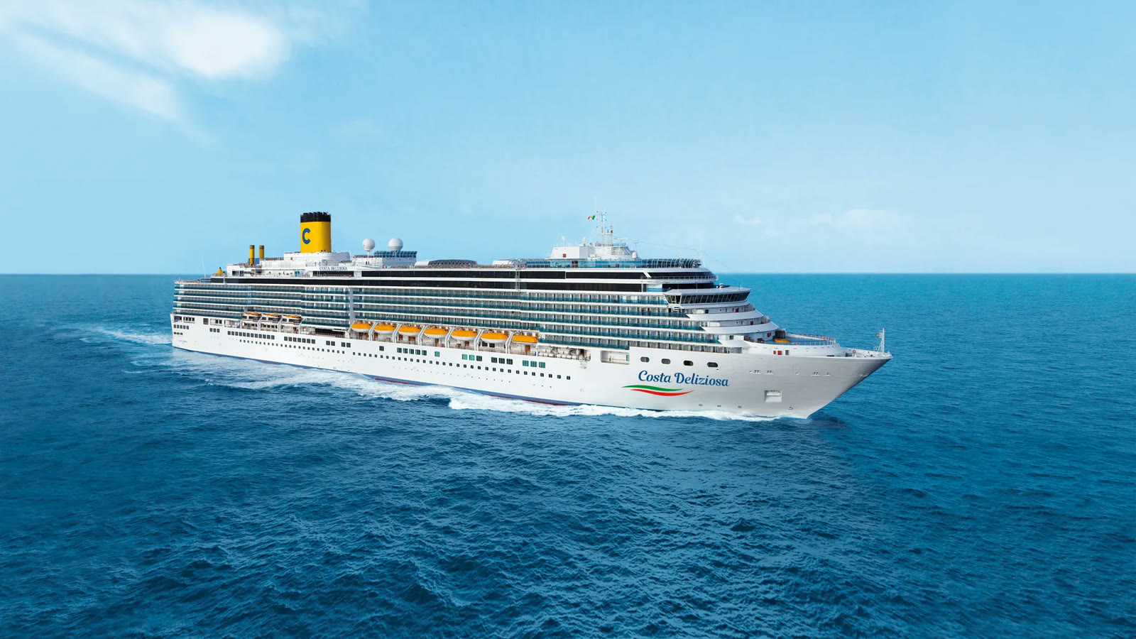 Le Costa Deliziosa en mer, vu du ciel